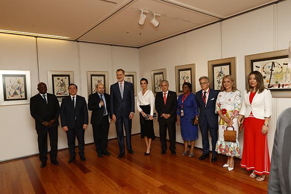 Los Reyes de España inauguran una exposición